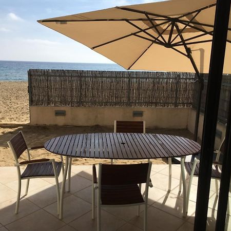 Appartement Face A La Mer La Croix-Valmer Bagian luar foto